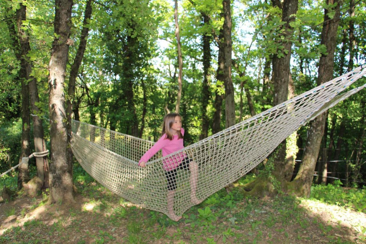 Domaine Insolite Du Petit Moras Chomérac Exteriör bild